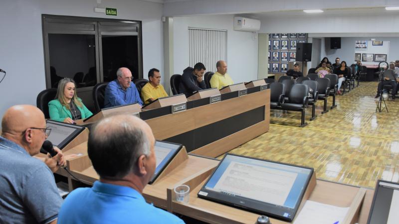 Sessão 021/2022: Vereadores pedem providência visando ligações de luz na Vila São Miguel